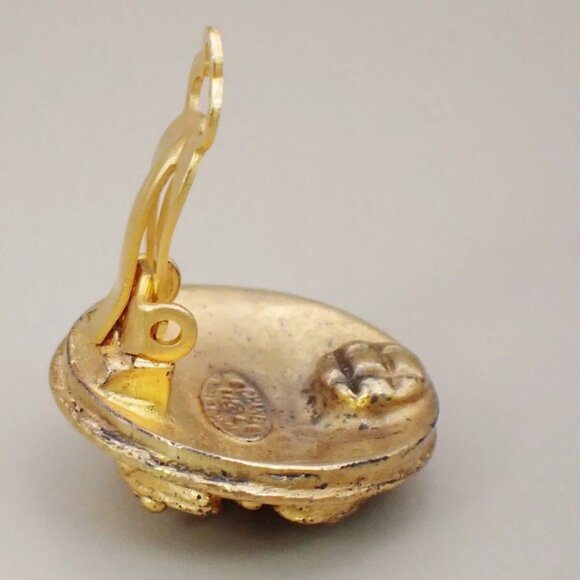 CHANEL CC Logo Round Button Earrings 94A Clip-On Gold France Vintage - Picture 10 of 13